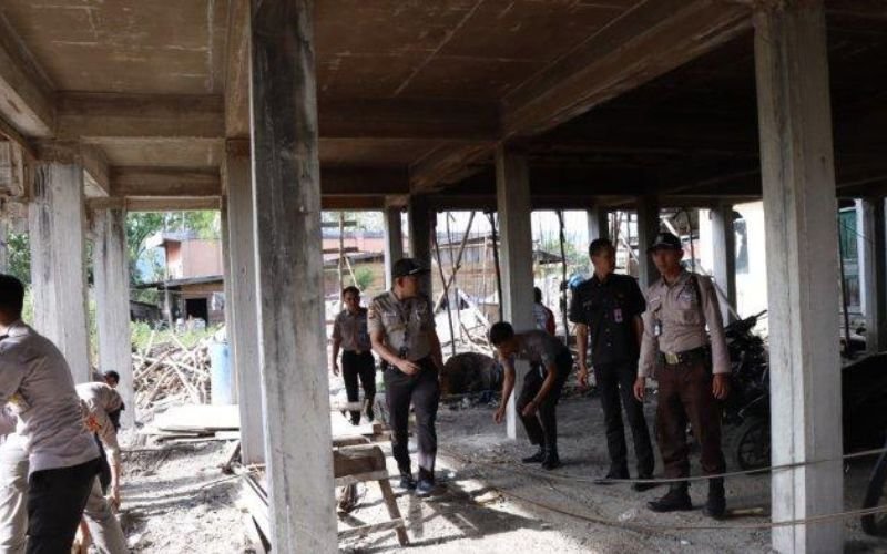 Satpam di Bener Meriah Santuni Anak Yatim