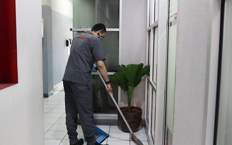 cleaning service - outsorcing